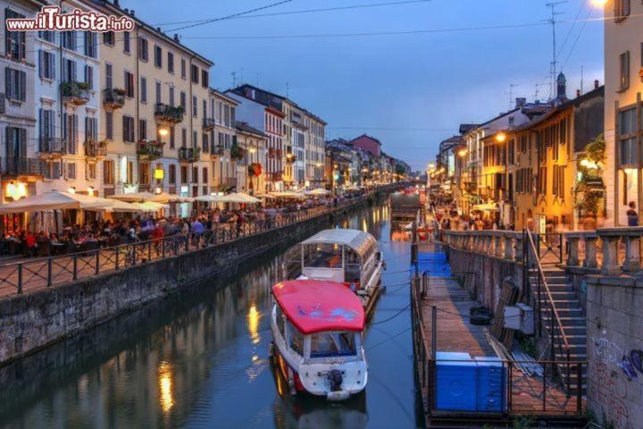 Your Apartments In Navigli District Milano Exteriör bild