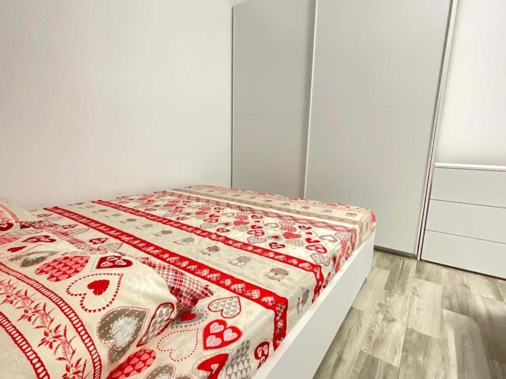 Your Apartments In Navigli District Milano Exteriör bild